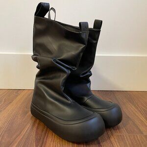 YUME YUME Black Low Fisherman Boots